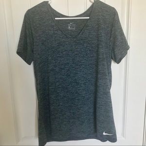 NIKE DRI-FIT V NECK T-SHIRT XL GRAY